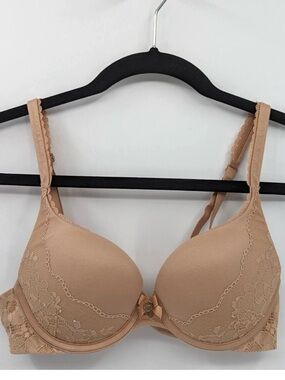 Victoria's Secret Body Perfect Shape Lace Push Up Bra Nude Tan 34B